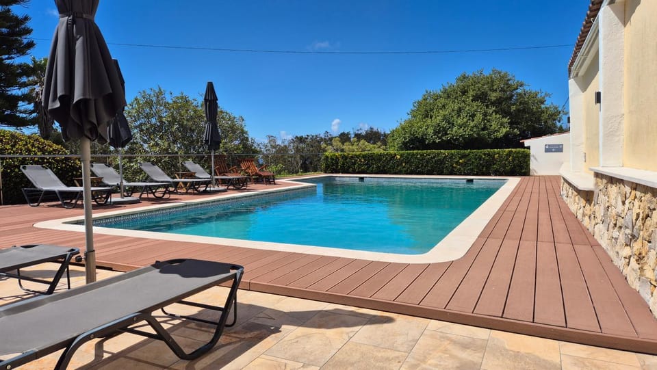 Swimming pool, Swimming pool