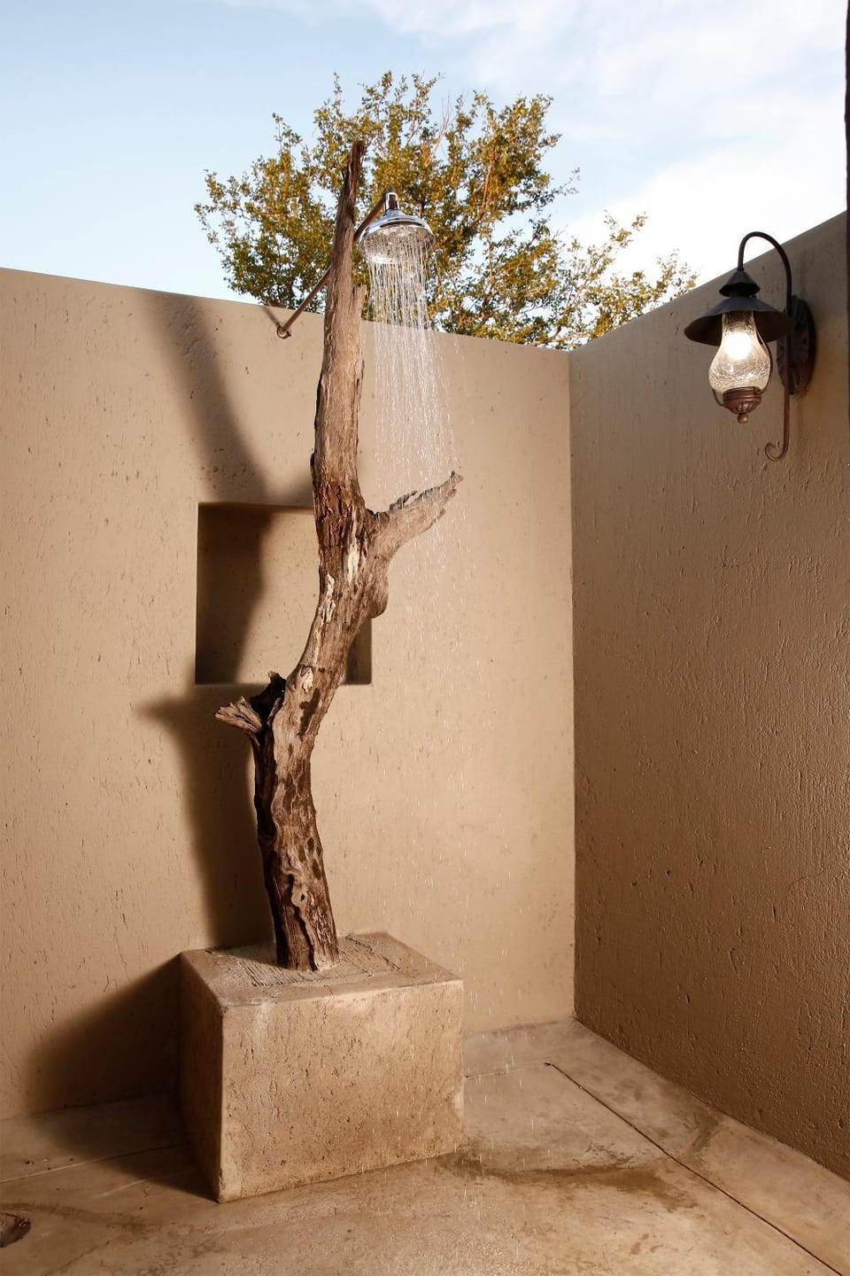 Shower, Spa and wellness centre/facilities