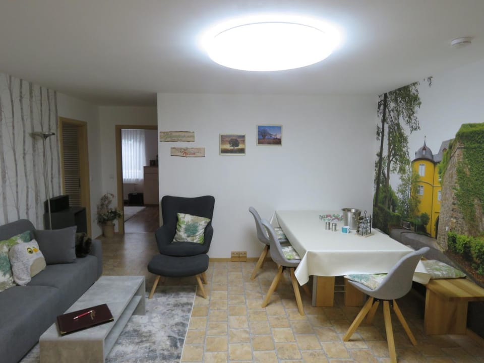 Living room, Dining area