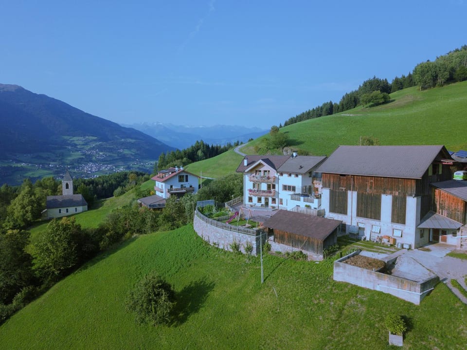 Property building, Bird's eye view
