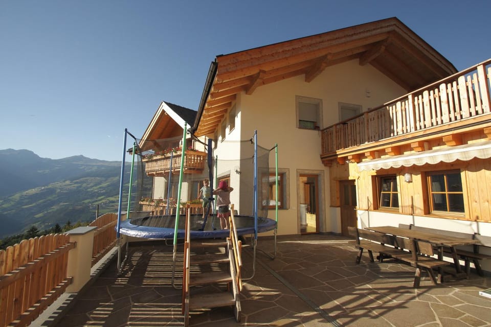 Property building, Balcony/Terrace