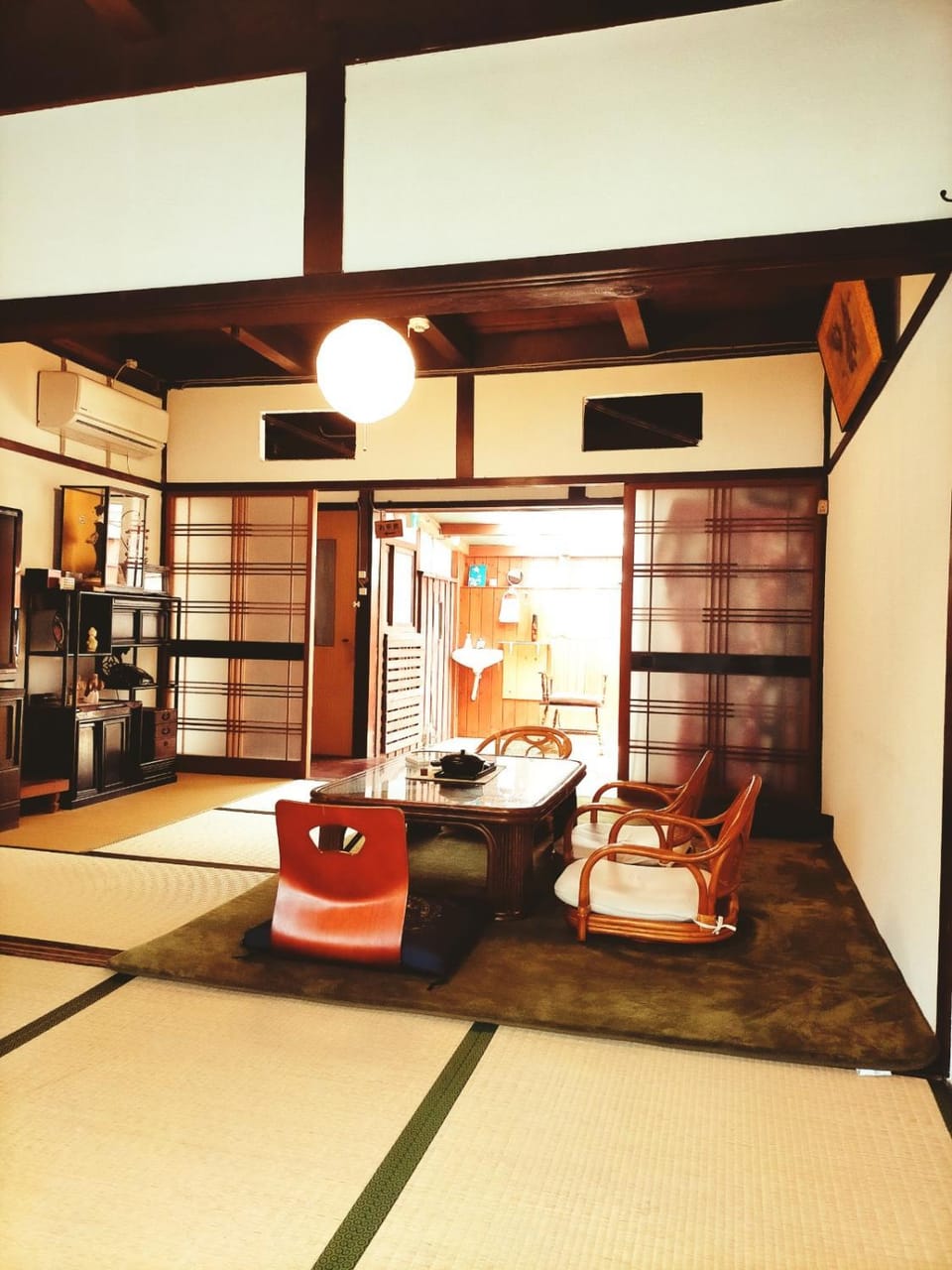 Photo of the whole room