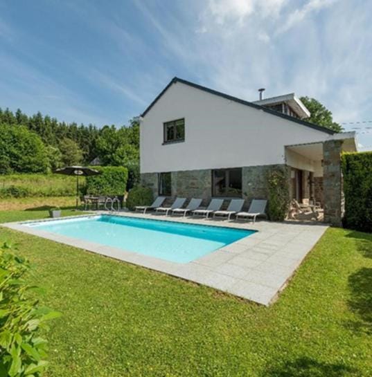Property building, Patio, Garden, Garden view, Pool view, Swimming pool
