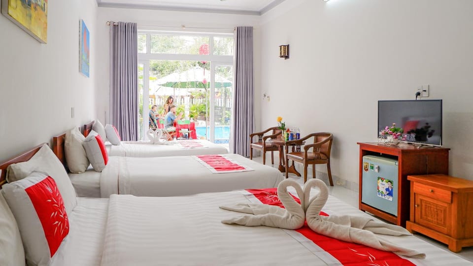 Bed, Photo of the whole room