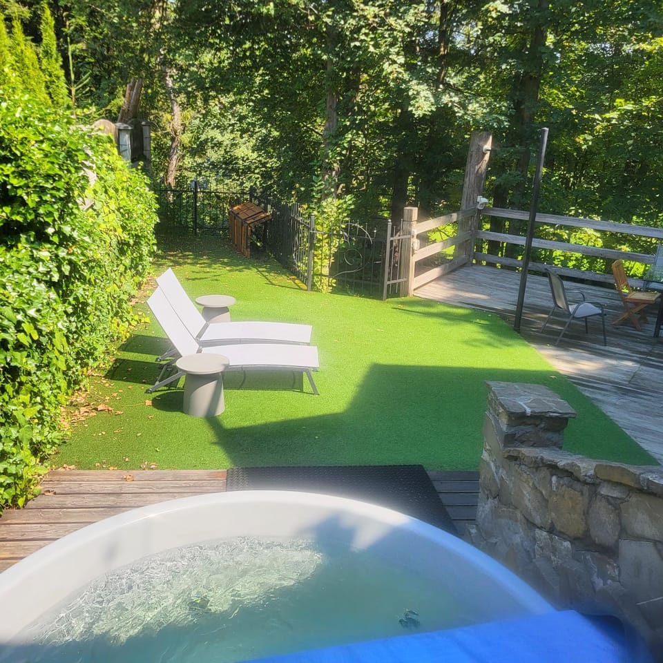 BBQ facilities, Garden, Hot Tub, Sauna