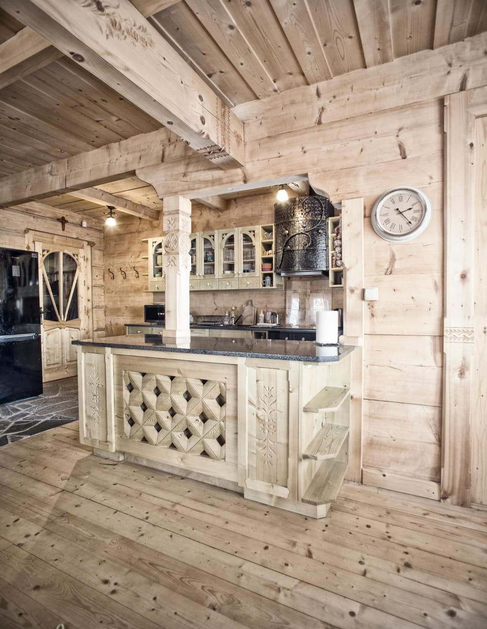 Kitchen or kitchenette, pet friendly