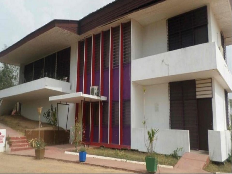 Kokodo Guest House Bed and Breakfast in Central Region, Ghana