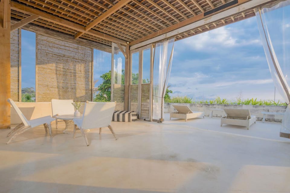 Property building, Bird's eye view, View (from property/room), Balcony/Terrace, Balcony/Terrace, Sea view, Alcoholic drinks, Alcoholic drinks, Non alcoholic drinks, Non alcoholic drinks