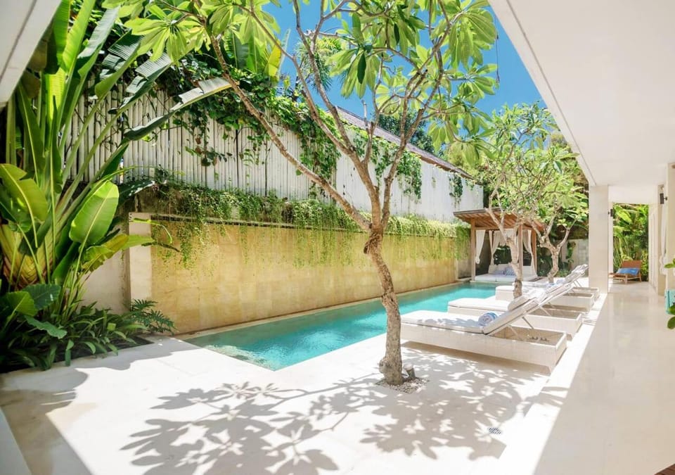 Patio, Seating area, Garden view, Pool view, Swimming pool, sunbed