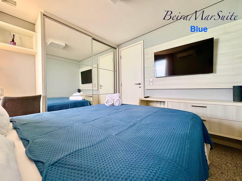 Bed, TV and multimedia, Bedroom, air conditioner