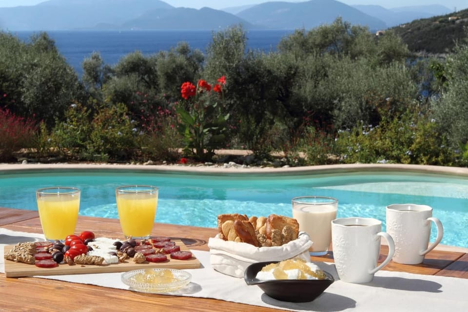 Villa Agapi - Spacious Boutique Villa with Private Pool close to the sea Villa in Lefkada, Lefkada Municipality, Greece