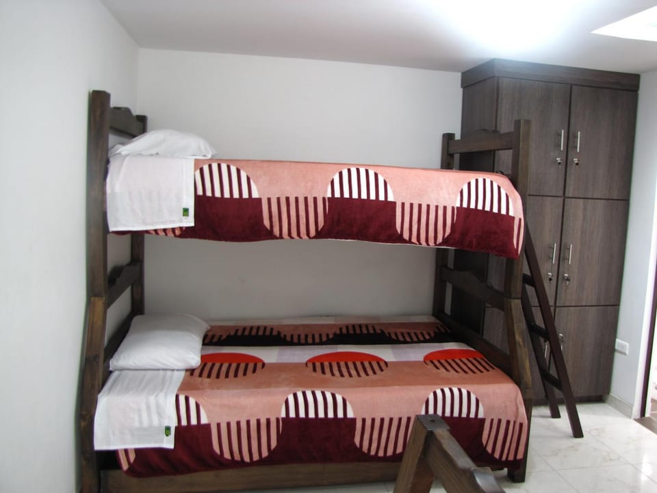 El Cable Hostal Bed and Breakfast in Manizales