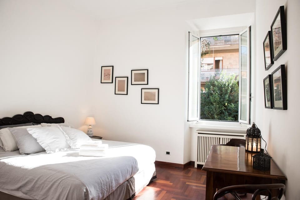Bed, Bedroom