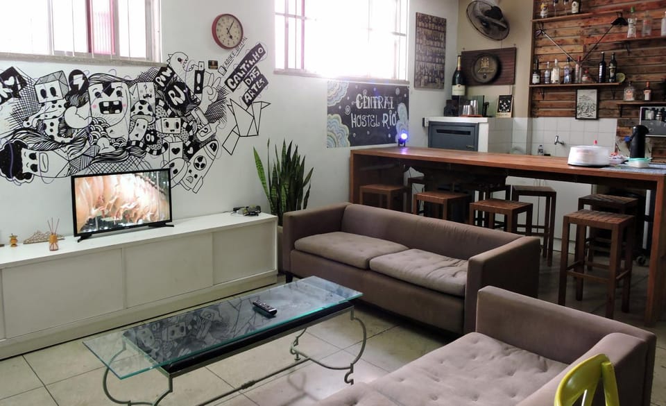 Communal lounge/ TV room