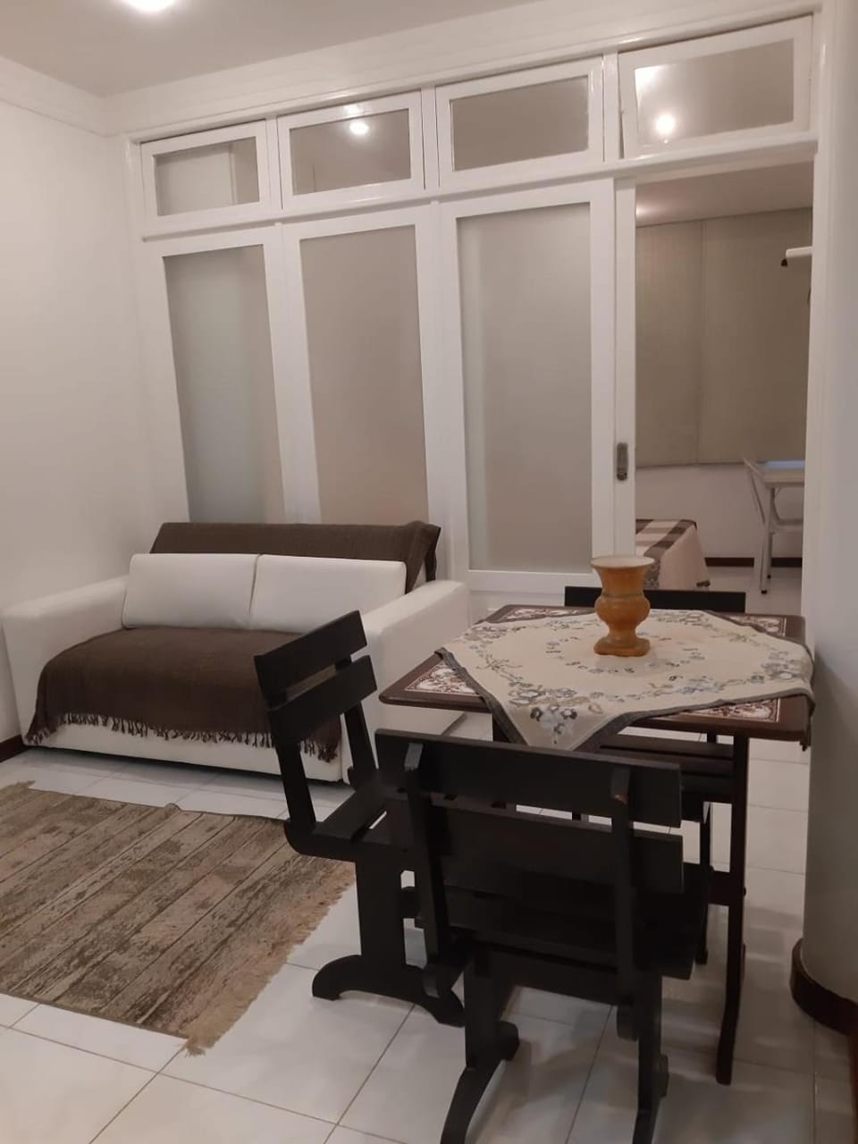Copacabana, 1 quarto vista mar confortavel 100m da praia Apartment in Rio de Janeiro