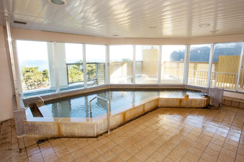 Hot Spring Bath, Public Bath