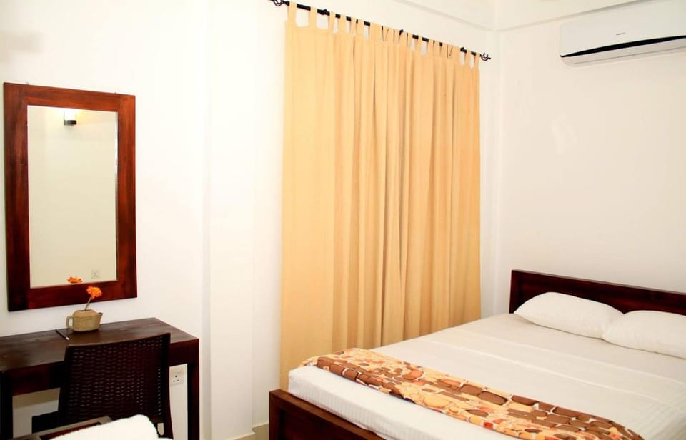 Spacious 5 Bedroom Villa in Sigiriya Sleeps 15 Family & Group stay Bed and Breakfast in Dambulla