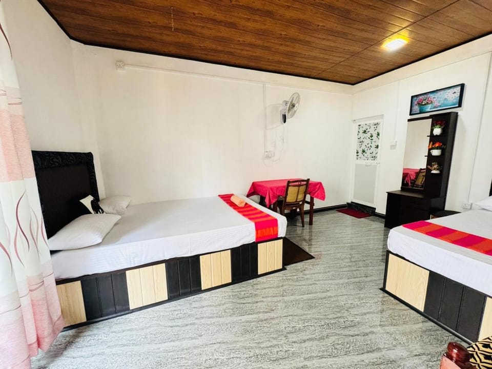 Dambulla Tourist Resort Bed and Breakfast in Dambulla