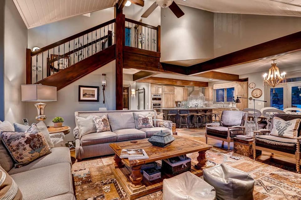 Boulder Ridge Haus: Slopeside Elegance House in Breckenridge