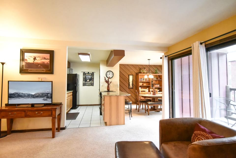 Park Place Torreys Peak Condo: Ski-In, Downtown Breck Apartment in Breckenridge