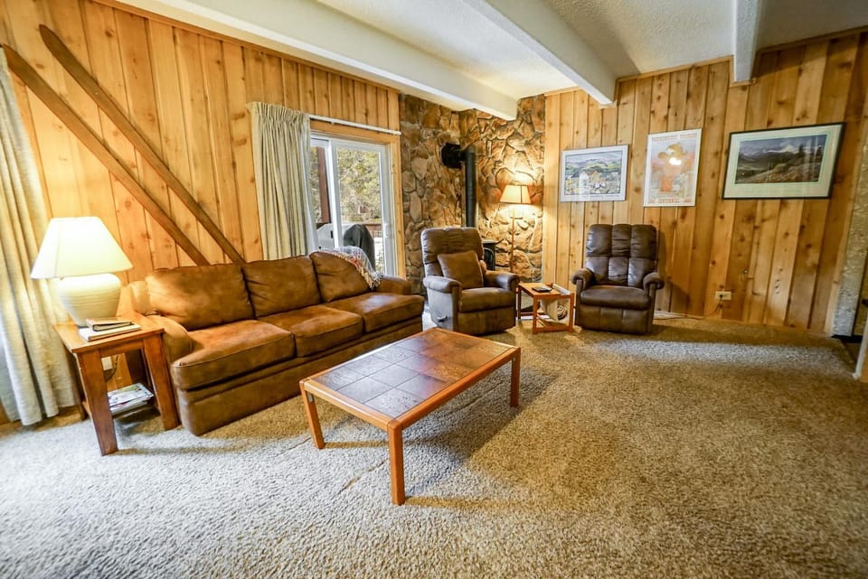 Columbine North Star Condo: Close To Everything Apartment in Breckenridge