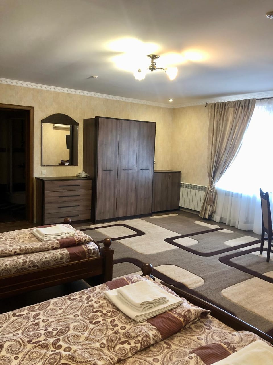Bed, Photo of the whole room, wardrobe