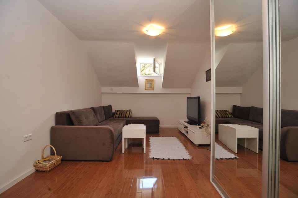 Main Street Apartment Apartment in Sarajevo