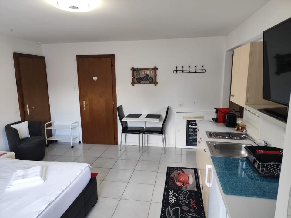 Studio indépendant à Grône Apartment in Sierre