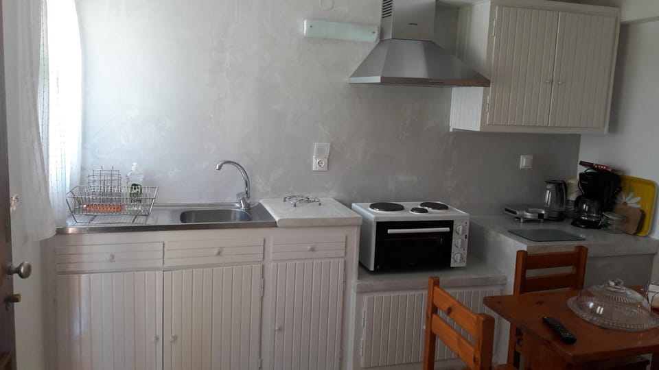 Coffee/tea facilities, Kitchen or kitchenette