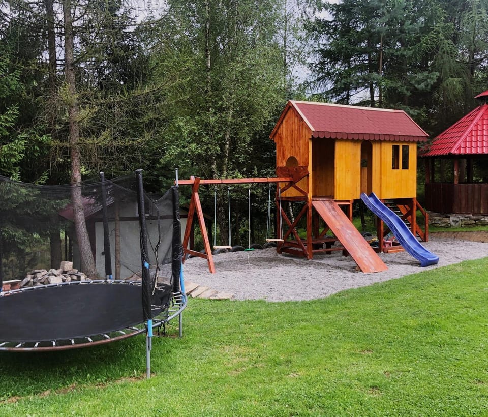 Nearby landmark, Children play ground, Area and facilities