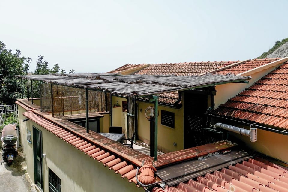 Casa Vacanza Gialu House in Campania