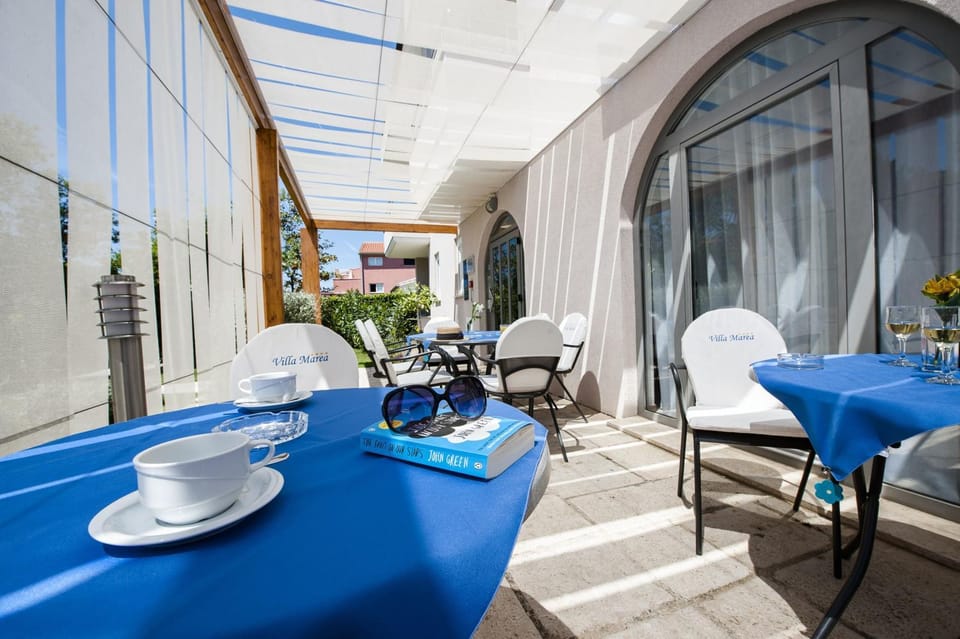 Balcony/Terrace, Lounge or bar, Buffet breakfast