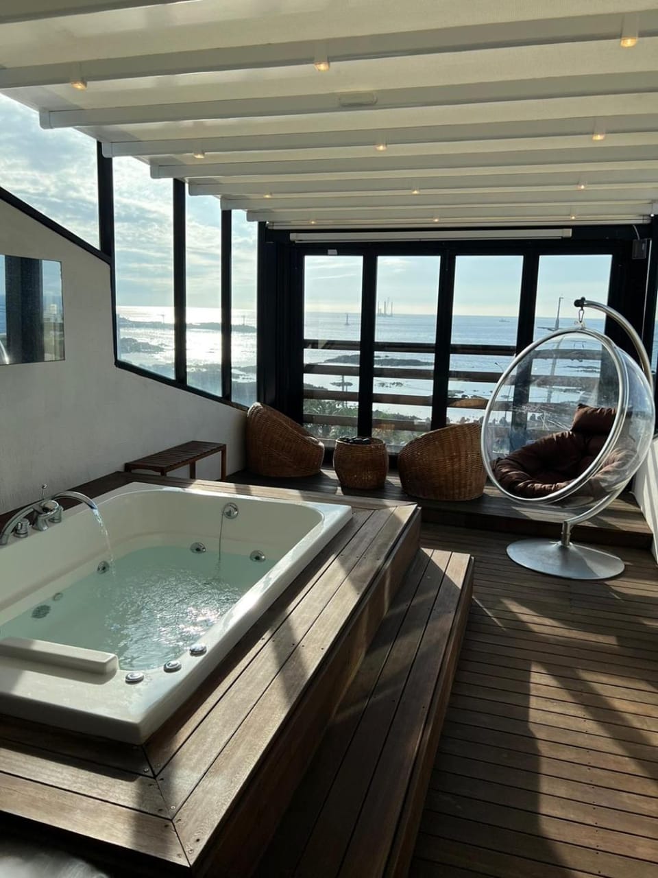 Natural landscape, Hot Tub