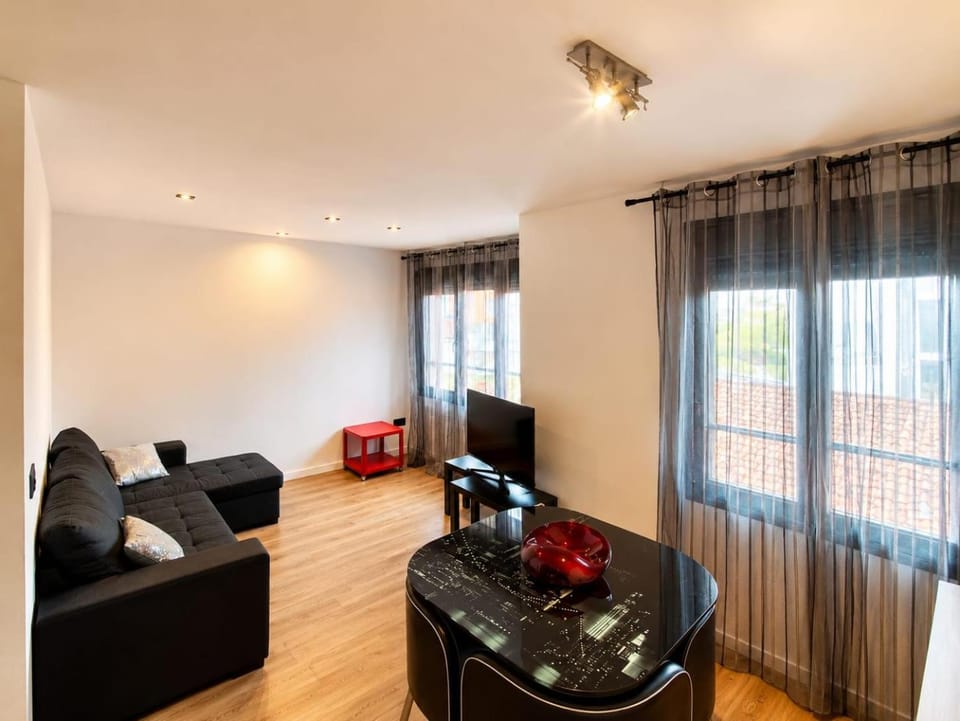 El Picu 7. Apartamentos. Apartment in Asturias