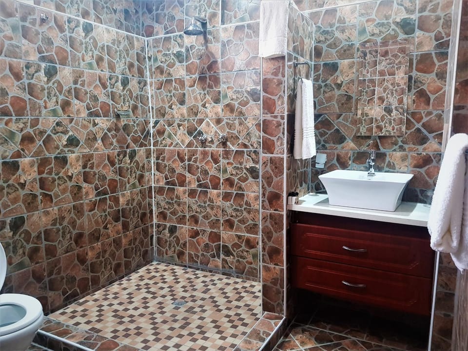 Pelican Lodge and Camping Nature lodge in Africa