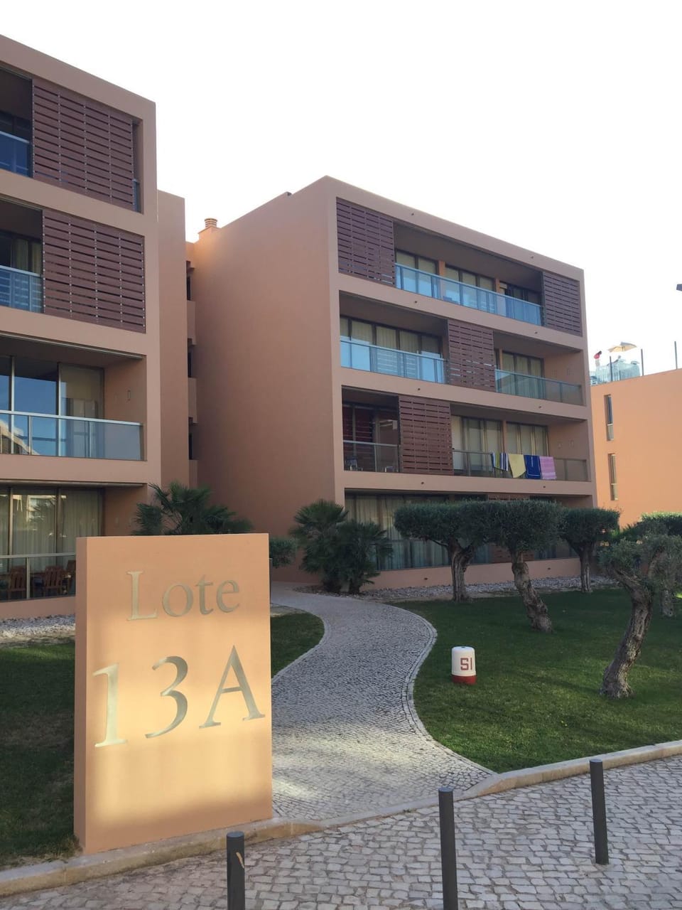 Property building, Facade/entrance, Day, Garden