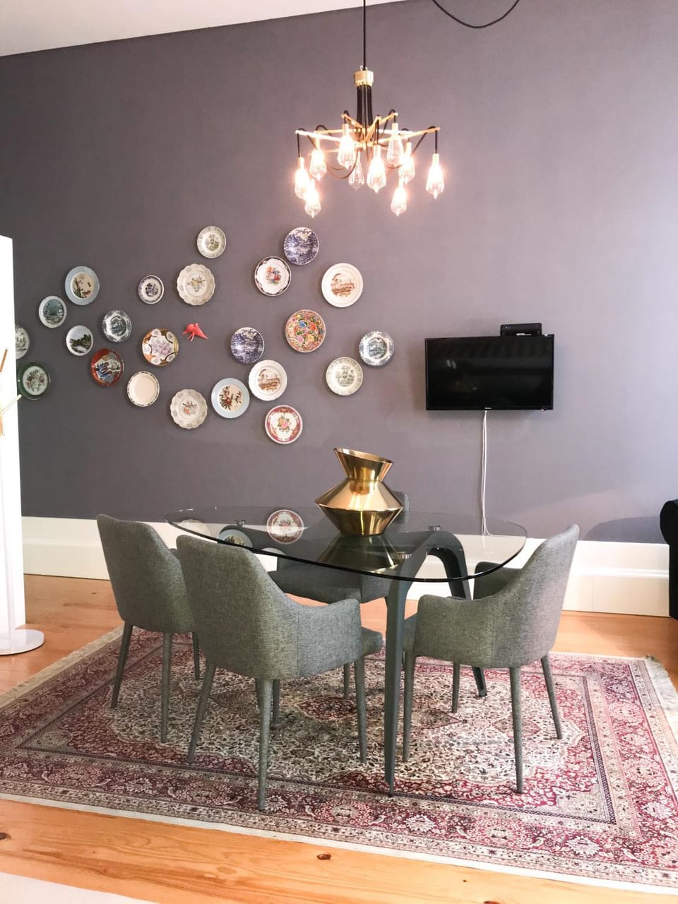 TV and multimedia, Living room, Dining area