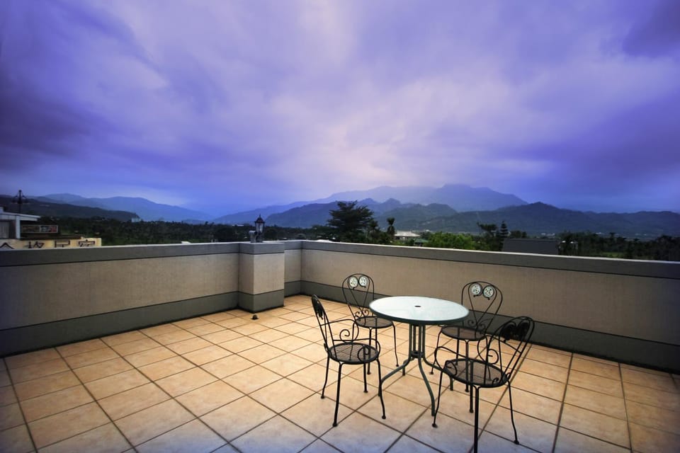 Day, Balcony/Terrace, Mountain view