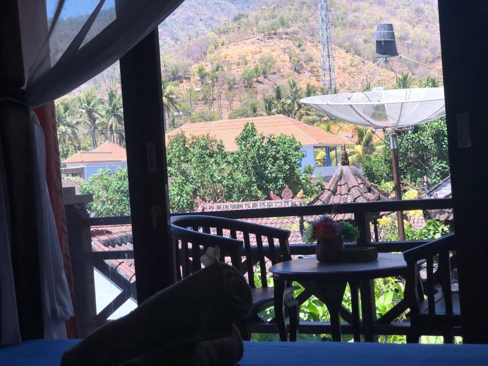 Natural landscape, View (from property/room), Balcony/Terrace