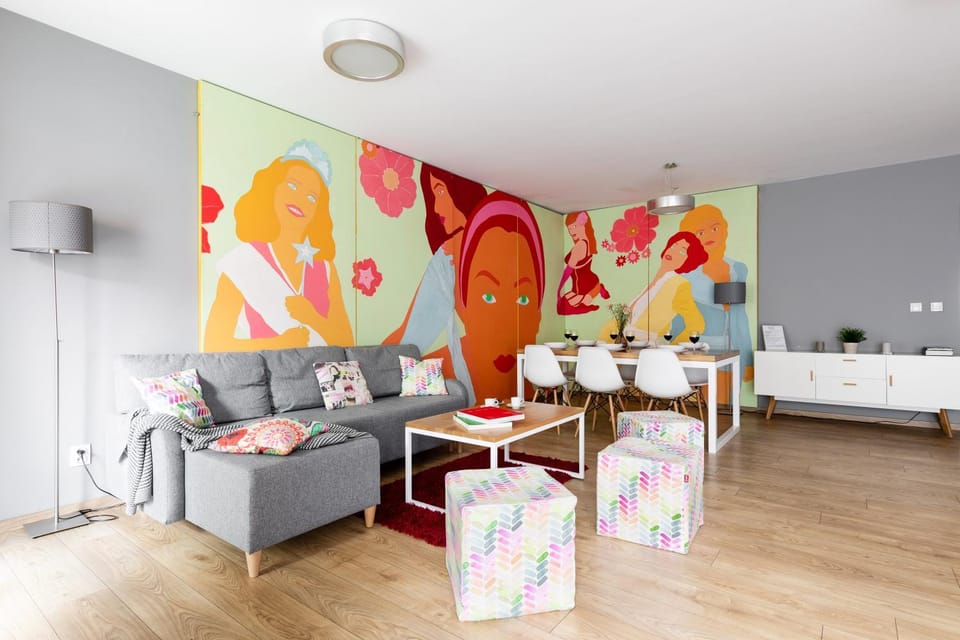 Living room, Dining area