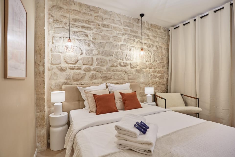Residence Tour Eiffel by Studio prestige Apartment in Paris