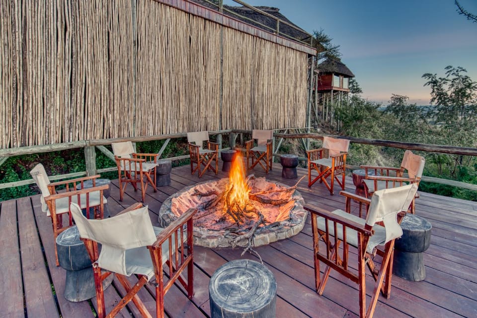 Patio, View (from property/room), Balcony/Terrace, Lounge or bar, On site, Area and facilities, Entertainment, Sunset