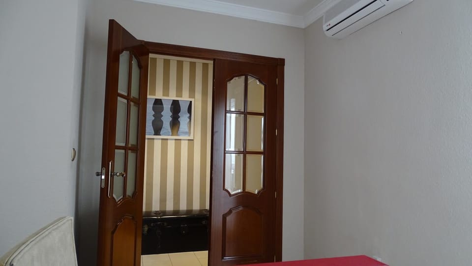 Communal lounge/ TV room, Decorative detail