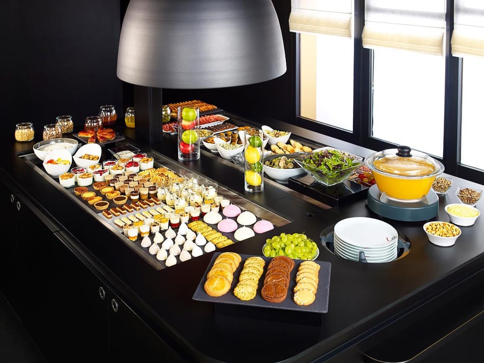 Restaurant/places to eat, Lunch, Dinner