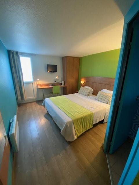 Hôtel De La Plage Hotel in Calais