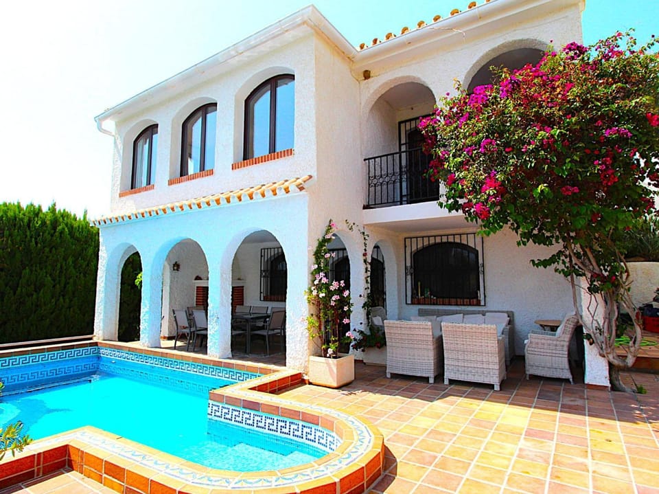 Property building, Patio, Day, Pool view, Swimming pool