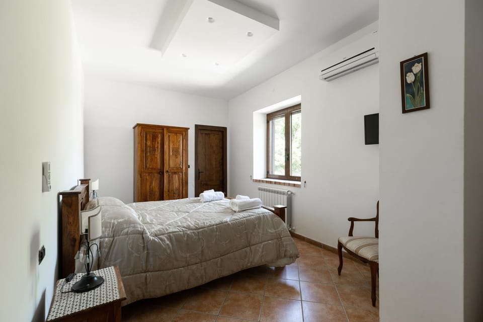 Bed, Photo of the whole room, Bedroom, Swimming pool, heating, wardrobe, air conditioner