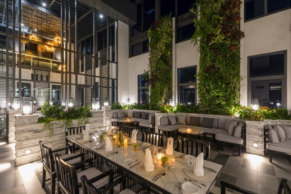 Restaurant/places to eat