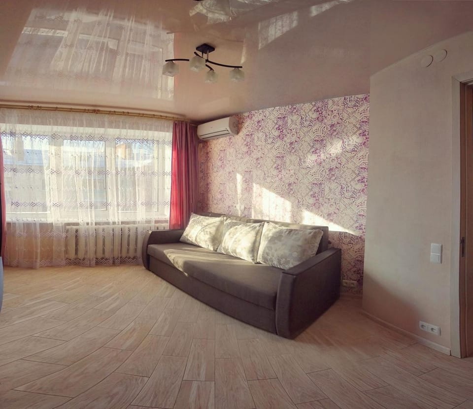 Bed, TV and multimedia, Living room, Other, Seating area, Bedroom, On site, City view, Entertainment, Certificate/Award, Family, Inner courtyard view