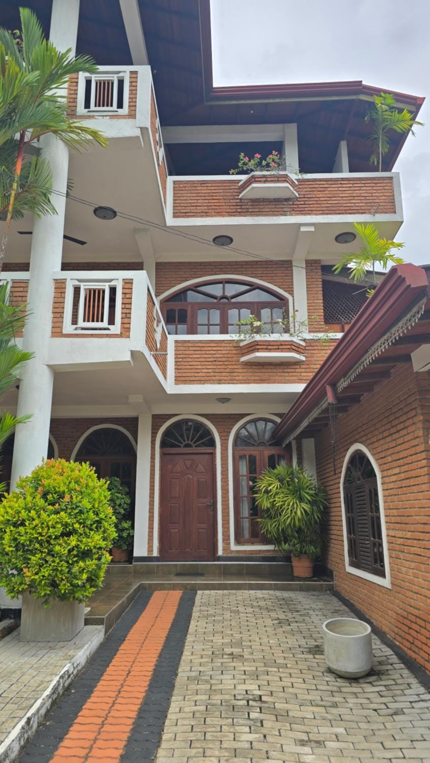 Property building, View (from property/room), Balcony/Terrace